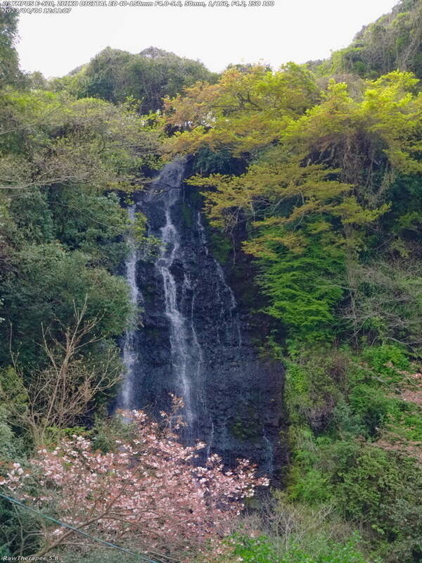 堀田(別府市) 白糸の滝