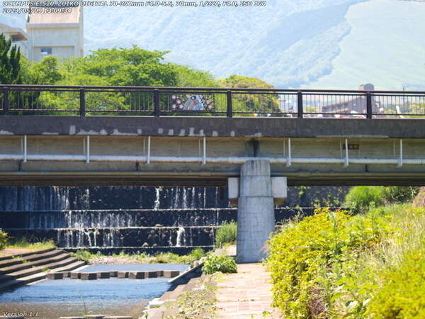 境川(別府市) 天満橋(鶴高通り)