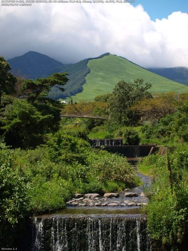 境川(別府市) 境川と扇山