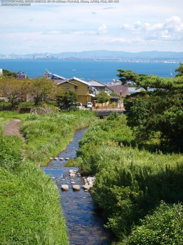 境川(別府市) イナコスの橋からの別府湾の眺め