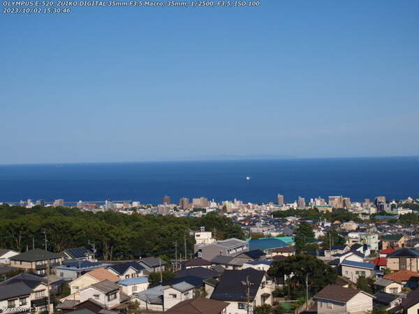 南立石板地町(別府市) 四国の方向