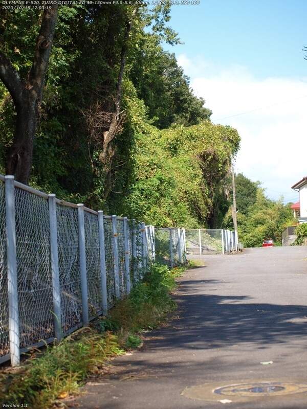 南立石生目町(別府市) 高速道路沿いの道を境川方面へ