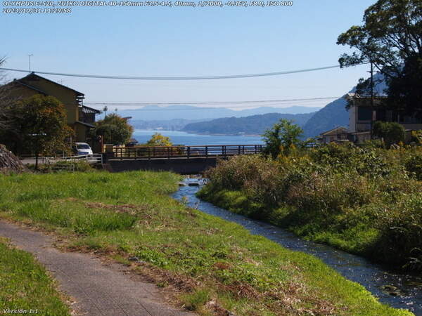 境川(別府市) 古戦場橋と別府湾