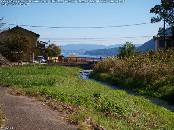 境川(別府市) 古戦場橋と別府湾