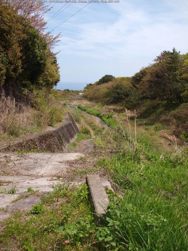 境川(別府市) イナコスの橋が見えてきた