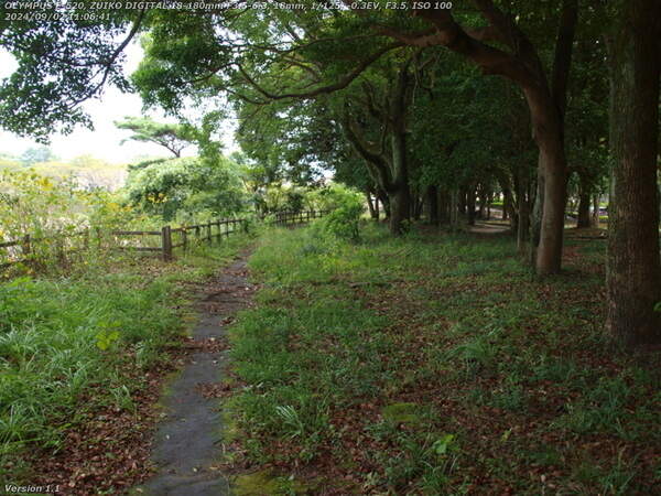 南立石公園(別府市) 境川沿いを進む