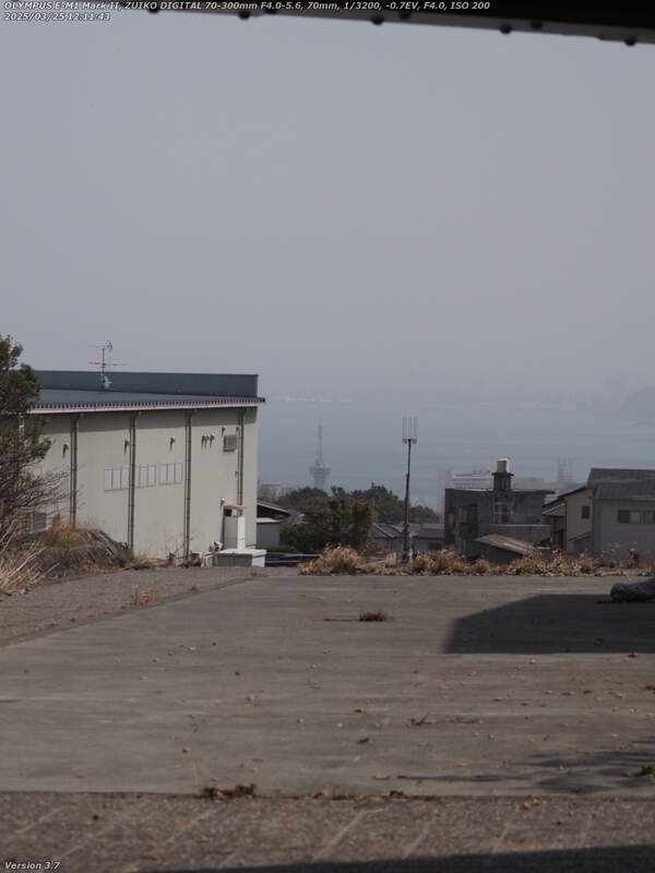 境川(別府市) 古戦場橋をくぐる