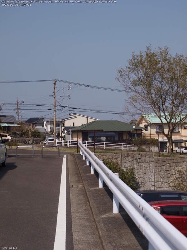 南立石二区(別府市) 西別府団地の脇から境川の河川敷広場へ