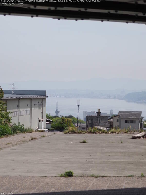 境川(別府市) 古戦場橋をくぐる