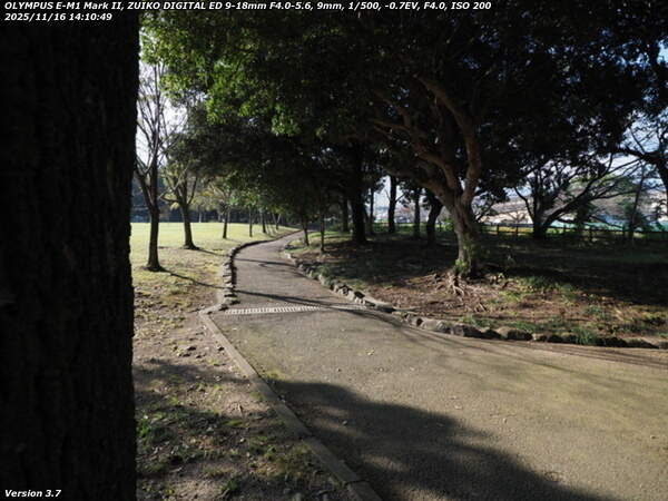 南立石公園(別府市) 南立石公園を境川沿いに上流へ