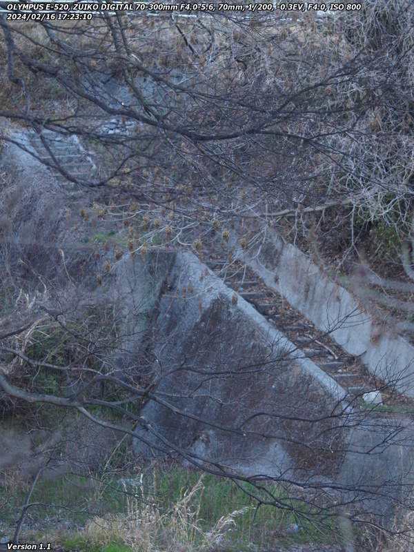 南立石生目町(別府市) 西別府橋の1つ上流の砂防ダム横の階段
